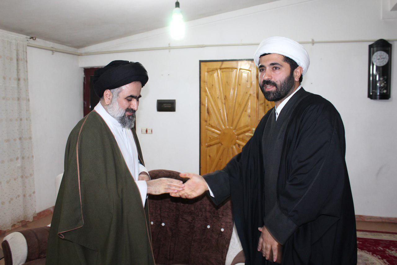 گزارش تصویری:حضور در منزل آقای سلحشور و حجت الاسلام حاج آقا علیزاده